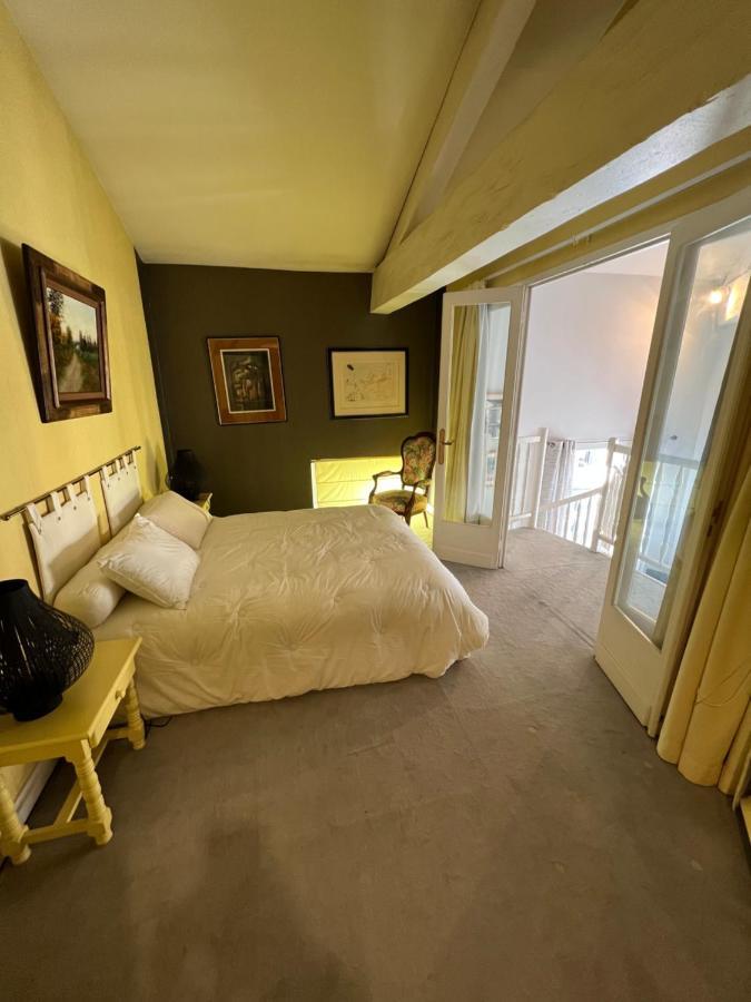 Appartement Typique Chartrons Bordeaux